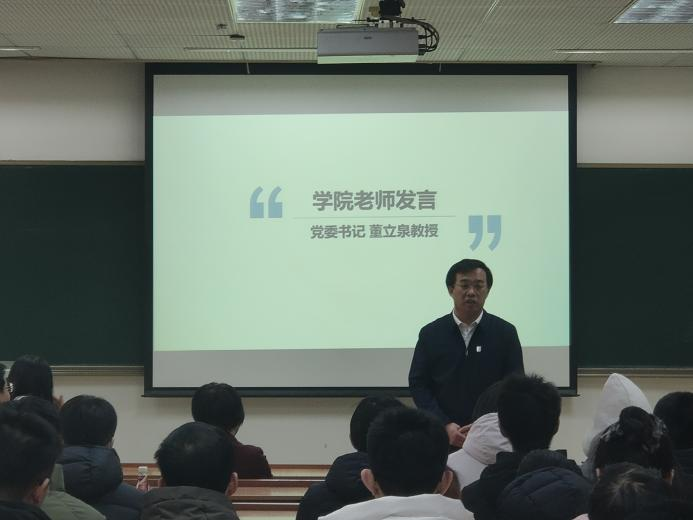 黄色仓库